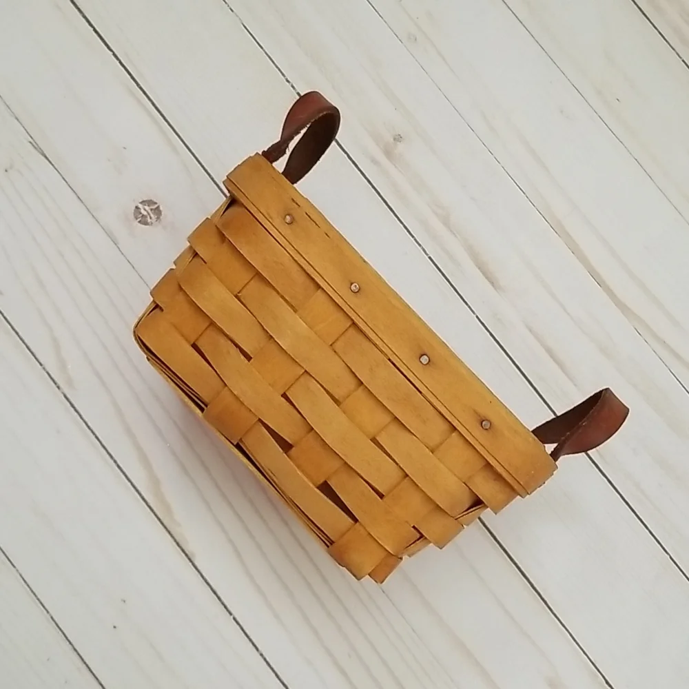 Vintage‎ Longaberger basket handwoven